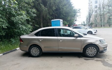 Volkswagen Polo VI (EU Market), 2015 год, 450 000 рублей, 6 фотография