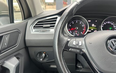 Volkswagen Tiguan II, 2019 год, 2 200 000 рублей, 10 фотография