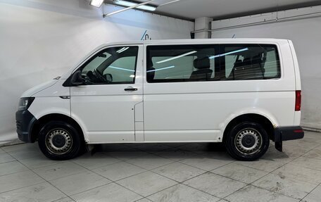 Volkswagen Caravelle T6 рестайлинг, 2019 год, 2 099 800 рублей, 15 фотография