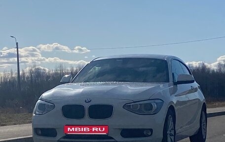 BMW 1 серия, 2012 год, 1 400 000 рублей, 3 фотография