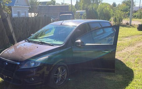 Ford Focus II рестайлинг, 2010 год, 600 000 рублей, 2 фотография