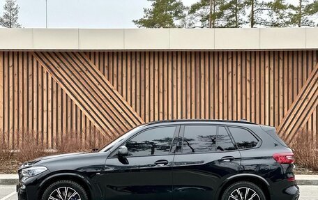 BMW X5, 2022 год, 6 790 000 рублей, 2 фотография