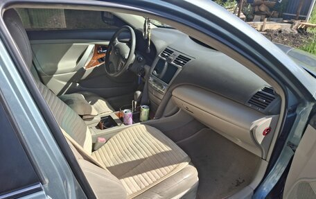 Toyota Camry, 2008 год, 980 000 рублей, 8 фотография