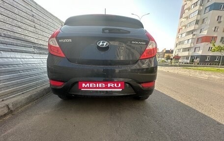 Hyundai Solaris II рестайлинг, 2013 год, 870 000 рублей, 4 фотография
