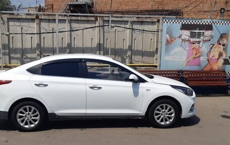 Hyundai Solaris II рестайлинг, 2019 год, 1 310 000 рублей, 2 фотография