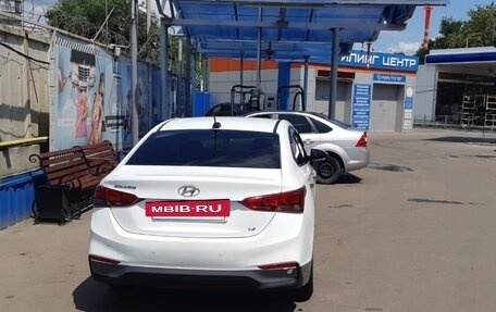 Hyundai Solaris II рестайлинг, 2019 год, 1 310 000 рублей, 3 фотография