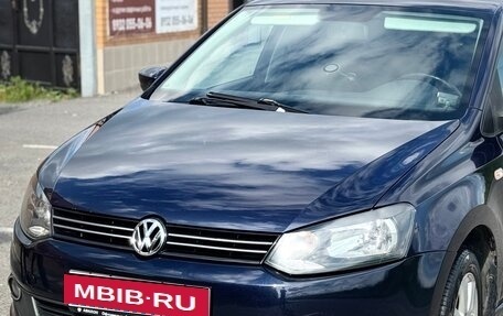 Volkswagen Polo VI (EU Market), 2013 год, 799 000 рублей, 2 фотография
