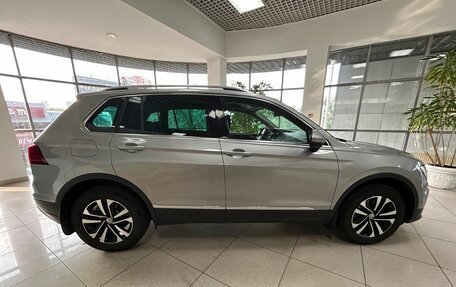 Volkswagen Tiguan II, 2019 год, 2 299 000 рублей, 4 фотография