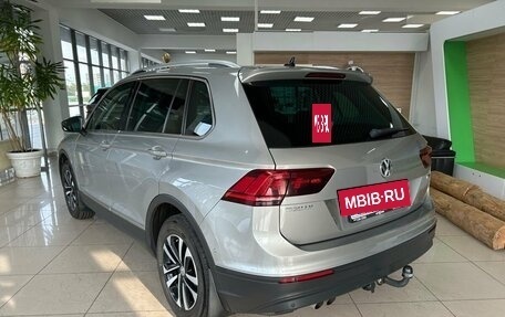 Volkswagen Tiguan II, 2019 год, 2 299 000 рублей, 7 фотография