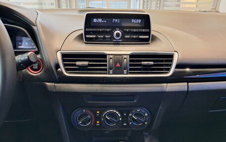 Mazda 3, 2014 год, 1 119 000 рублей, 19 фотография