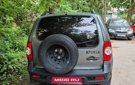 Chevrolet Niva I рестайлинг, 2020 год, 1 000 000 рублей, 4 фотография