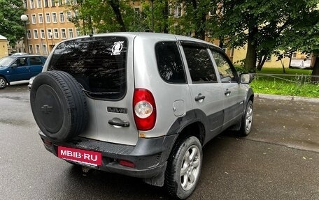 Chevrolet Niva I рестайлинг, 2011 год, 389 000 рублей, 4 фотография