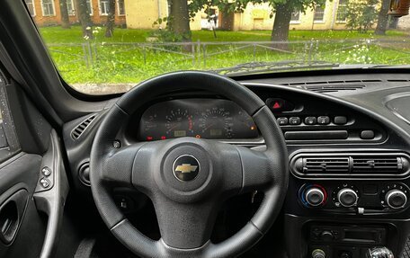 Chevrolet Niva I рестайлинг, 2011 год, 389 000 рублей, 6 фотография
