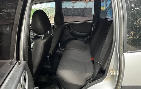 Chevrolet Niva I рестайлинг, 2011 год, 389 000 рублей, 9 фотография