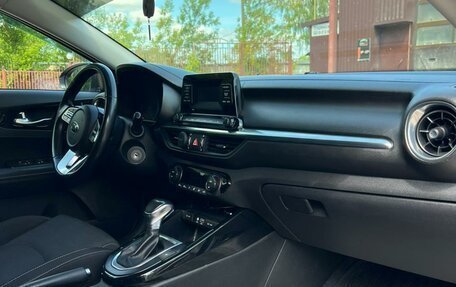 KIA Cerato IV, 2019 год, 2 100 000 рублей, 16 фотография