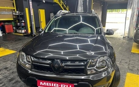 Renault Duster I рестайлинг, 2016 год, 930 000 рублей, 2 фотография