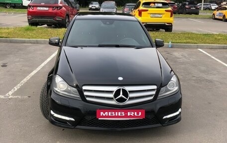 Mercedes-Benz C-Класс, 2013 год, 1 875 000 рублей, 2 фотография