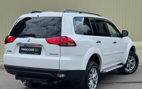 Mitsubishi Pajero Sport II рестайлинг, 2013 год, 1 720 000 рублей, 2 фотография