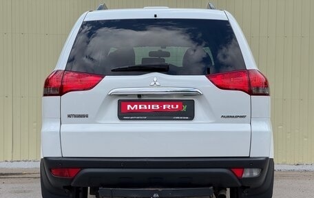 Mitsubishi Pajero Sport II рестайлинг, 2013 год, 1 720 000 рублей, 6 фотография