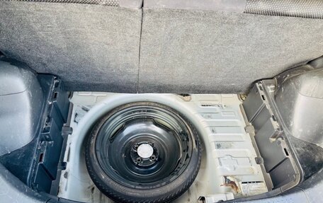 Toyota Ist II, 2003 год, 529 000 рублей, 16 фотография