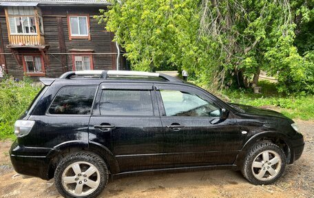 Mitsubishi Outlander III рестайлинг 3, 2006 год, 600 000 рублей, 4 фотография