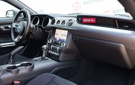 Ford Mustang VI рестайлинг, 2019 год, 3 430 000 рублей, 11 фотография