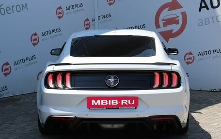 Ford Mustang VI рестайлинг, 2019 год, 3 430 000 рублей, 6 фотография