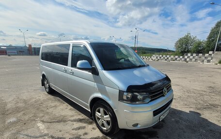 Volkswagen Multivan T5, 2011 год, 2 450 000 рублей, 4 фотография