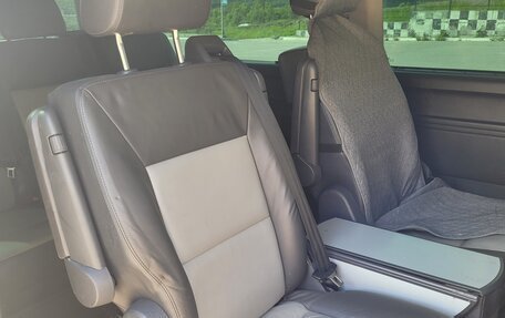 Volkswagen Multivan T5, 2011 год, 2 450 000 рублей, 7 фотография