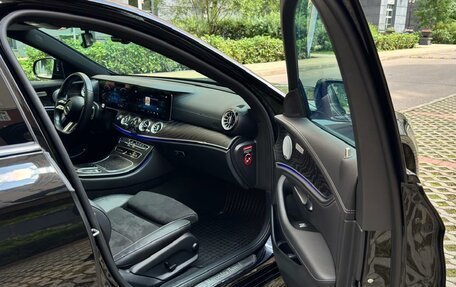 Mercedes-Benz E-Класс, 2021 год, 5 200 000 рублей, 20 фотография