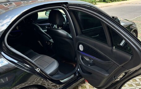 Mercedes-Benz E-Класс, 2021 год, 5 200 000 рублей, 28 фотография