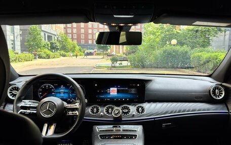 Mercedes-Benz E-Класс, 2021 год, 5 200 000 рублей, 23 фотография