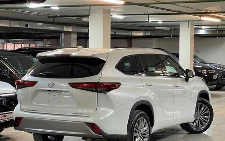 Toyota Highlander, 2025 год, 5 220 000 рублей, 4 фотография