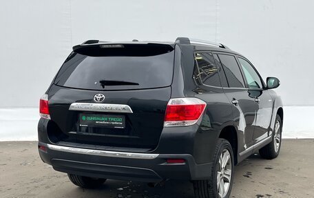 Toyota Highlander III, 2010 год, 1 575 000 рублей, 5 фотография