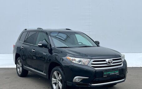 Toyota Highlander III, 2010 год, 1 575 000 рублей, 3 фотография