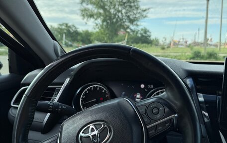 Toyota Camry, 2021 год, 3 950 000 рублей, 7 фотография