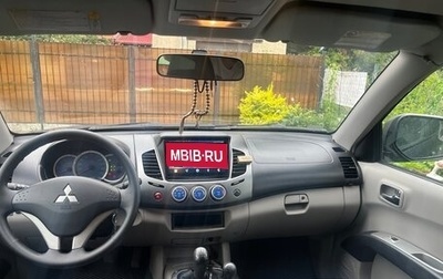 Mitsubishi L200 IV рестайлинг, 2006 год, 750 000 рублей, 1 фотография