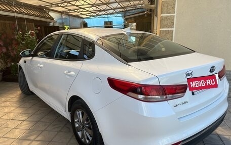 KIA Optima IV, 2017 год, 1 700 000 рублей, 2 фотография