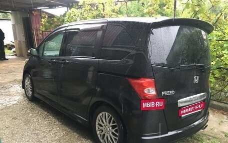 Honda Freed I, 2011 год, 1 250 000 рублей, 5 фотография