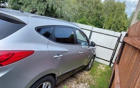 Hyundai ix35 I рестайлинг, 2010 год, 990 000 рублей, 4 фотография