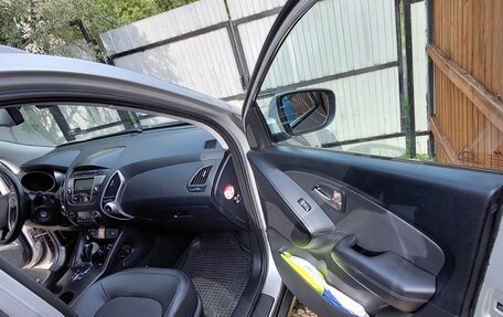 Hyundai ix35 I рестайлинг, 2010 год, 990 000 рублей, 9 фотография