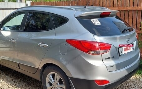 Hyundai ix35 I рестайлинг, 2010 год, 990 000 рублей, 16 фотография
