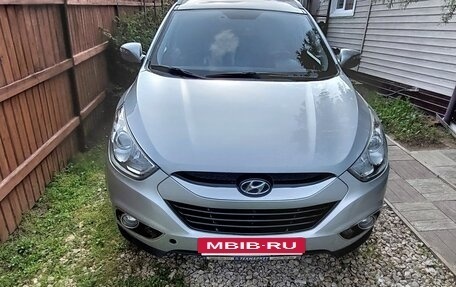 Hyundai ix35 I рестайлинг, 2010 год, 990 000 рублей, 18 фотография