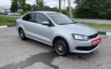 Volkswagen Polo VI (EU Market), 2015 год, 780 000 рублей, 3 фотография