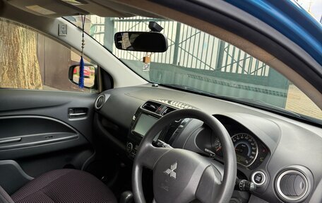 Mitsubishi Mirage VI рестайлинг, 2012 год, 670 000 рублей, 2 фотография