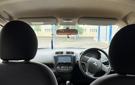 Mitsubishi Mirage VI рестайлинг, 2012 год, 670 000 рублей, 5 фотография