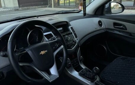 Chevrolet Cruze II, 2012 год, 800 000 рублей, 5 фотография
