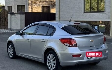 Chevrolet Cruze II, 2012 год, 800 000 рублей, 12 фотография