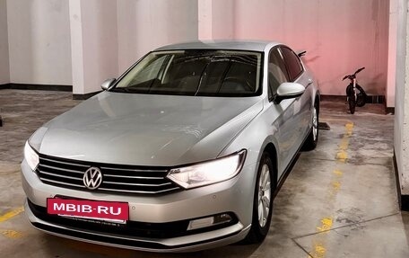 Volkswagen Passat B8 рестайлинг, 2018 год, 2 050 000 рублей, 10 фотография