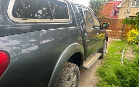 Mitsubishi L200 IV рестайлинг, 2006 год, 750 000 рублей, 5 фотография